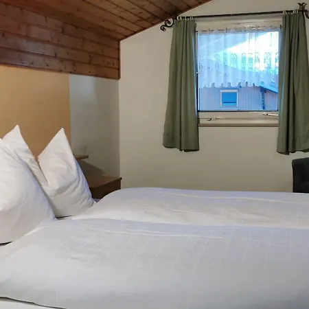Parkhotel Plauserhof Hotel 3*